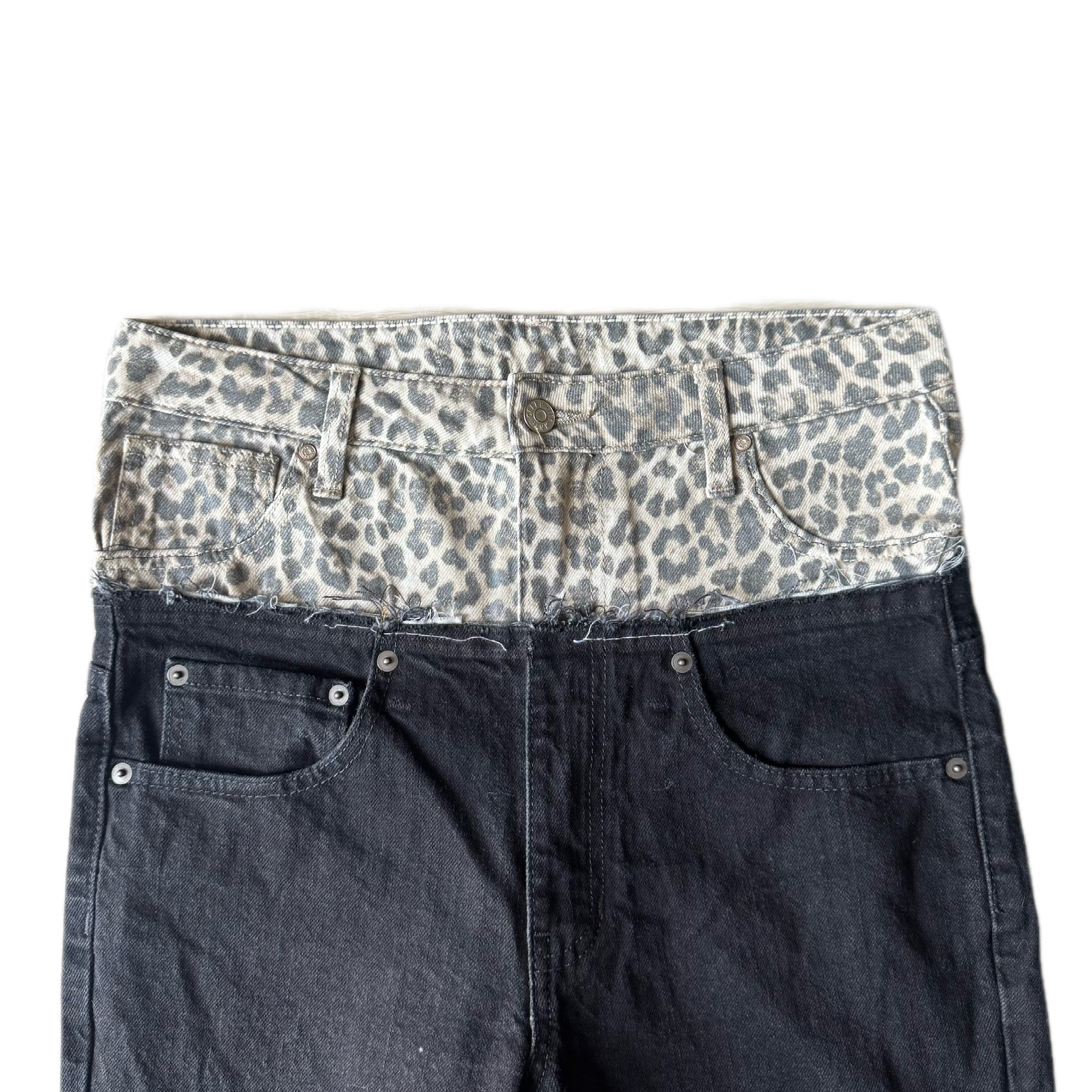 Double Waisted Black Cheetah Jeans (31)