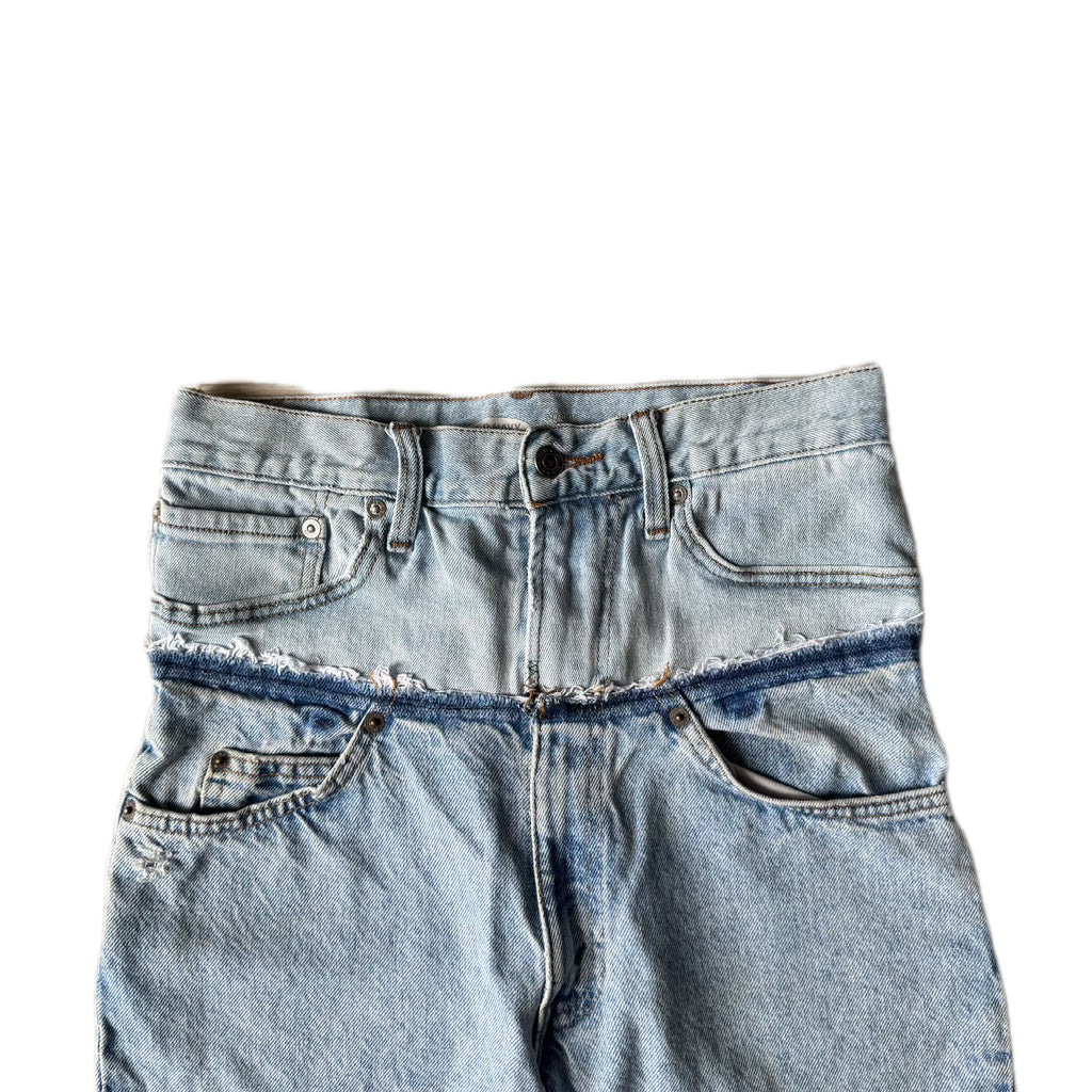 Double Waisted Light Wash Jeans (29)