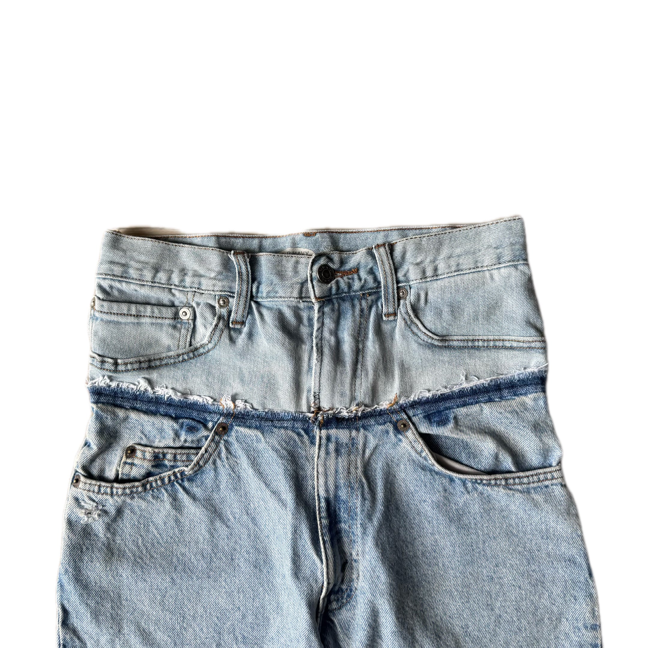 Double Waisted Light Wash Jeans (29)