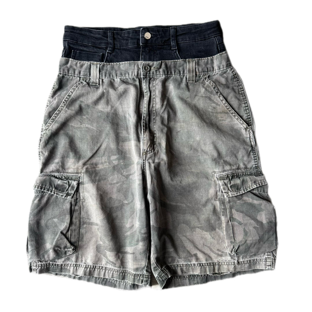 Double Waisted Camo Shorts (30)