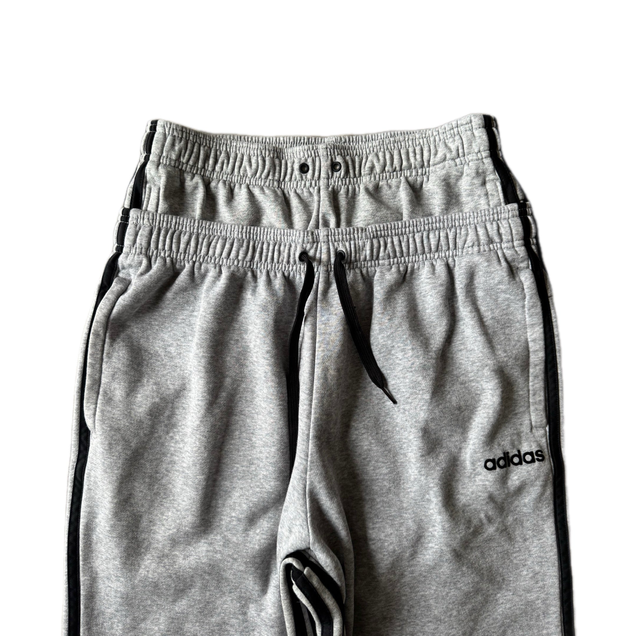 Grey Double Waisted Adidas Sweatpants ( M )