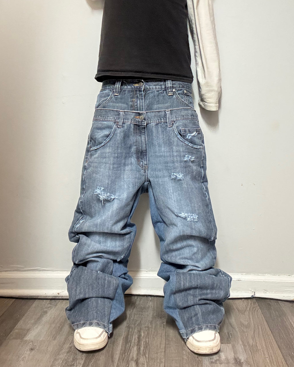 Double Waisted Baggy Jeans (30)