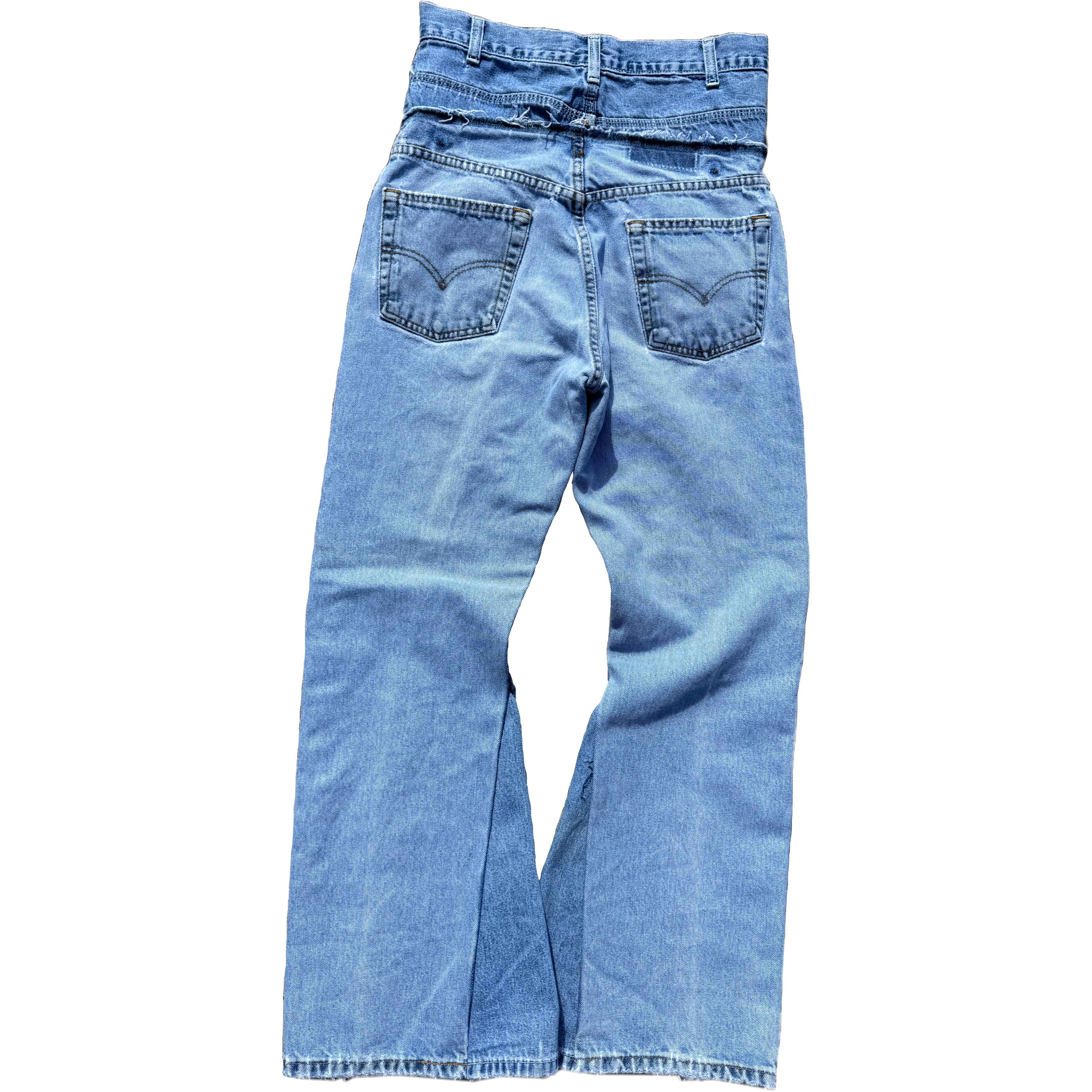 Light Wash Double Waisted Jeans (30)