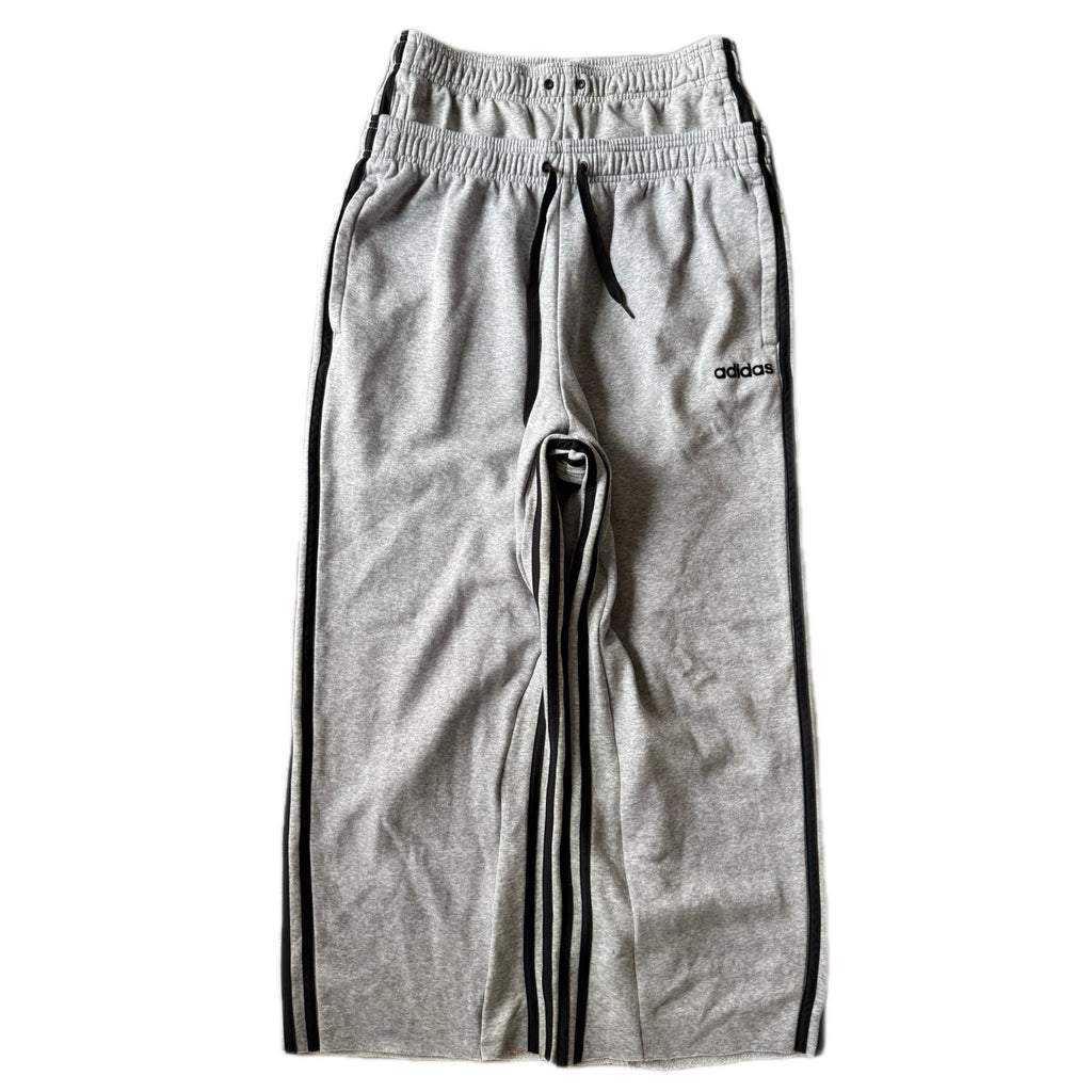 Grey Double Waisted Adidas Sweatpants ( M )