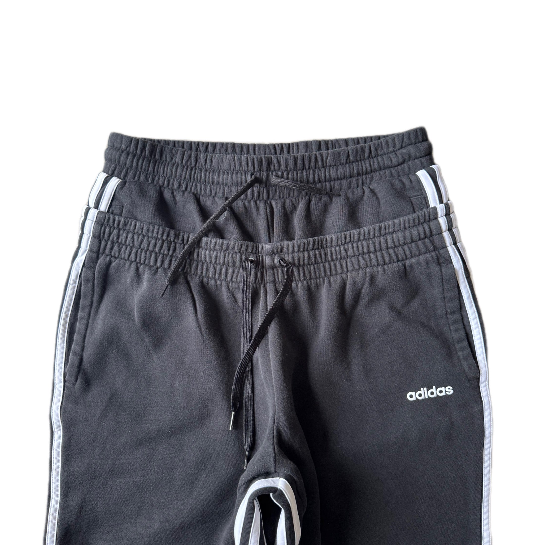 Black Double Waisted Adidas Sweatpants ( L )