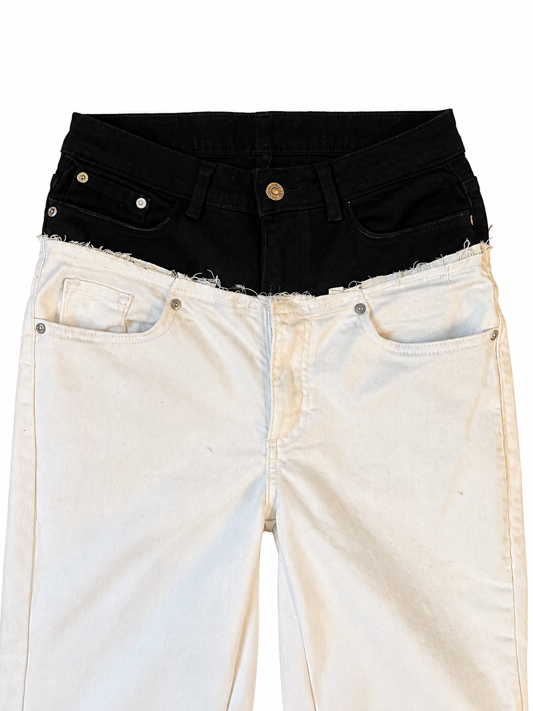 Double Waisted Baggy White and Black Jeans (29)