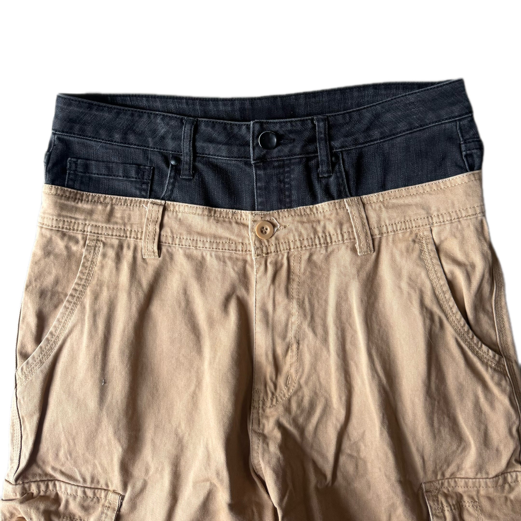 Double Waisted Khaki Shorts (32)
