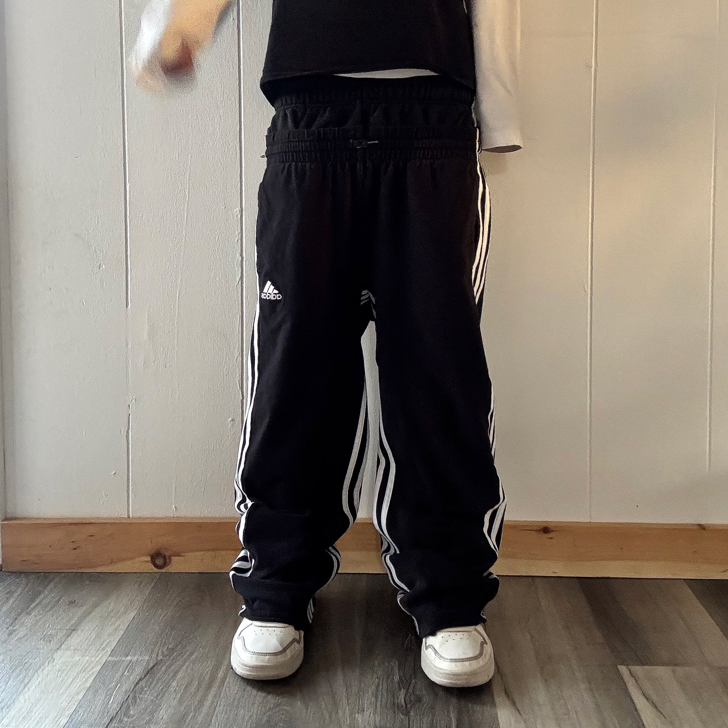 Black Double Waisted Adidas Sweatpants ( L )