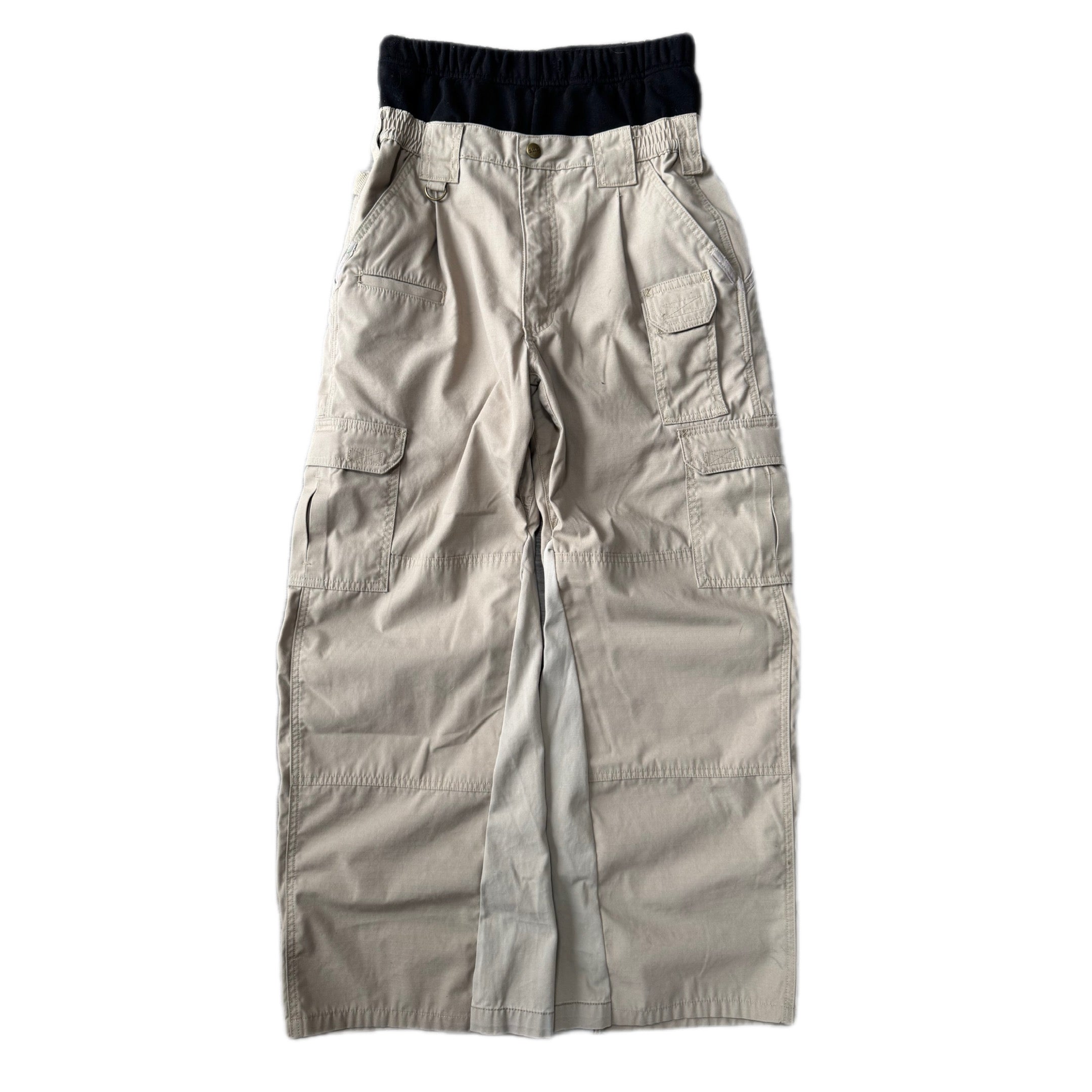 Double Waisted Baggy Khaki Cargo Pants (30x29)