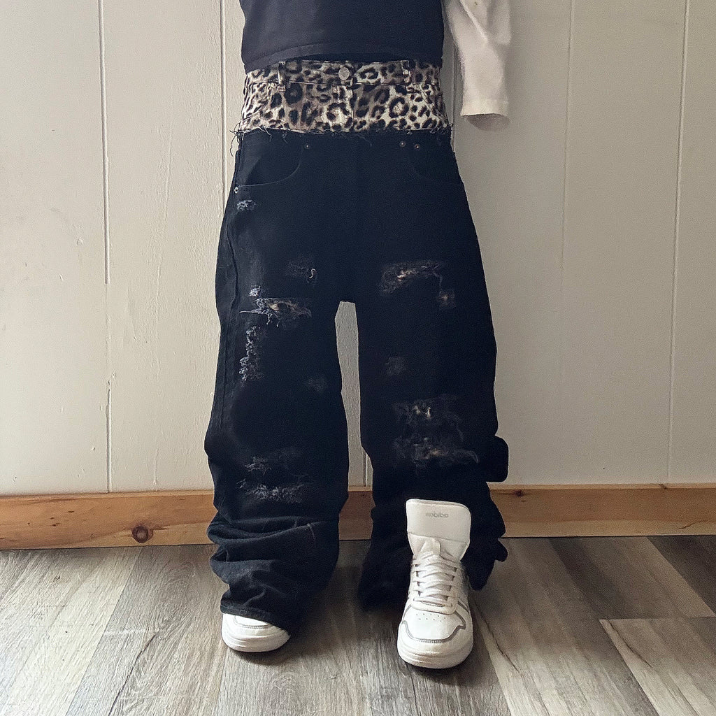 Double Waisted Baggy Distressed Cheetah Jeans (30x32)