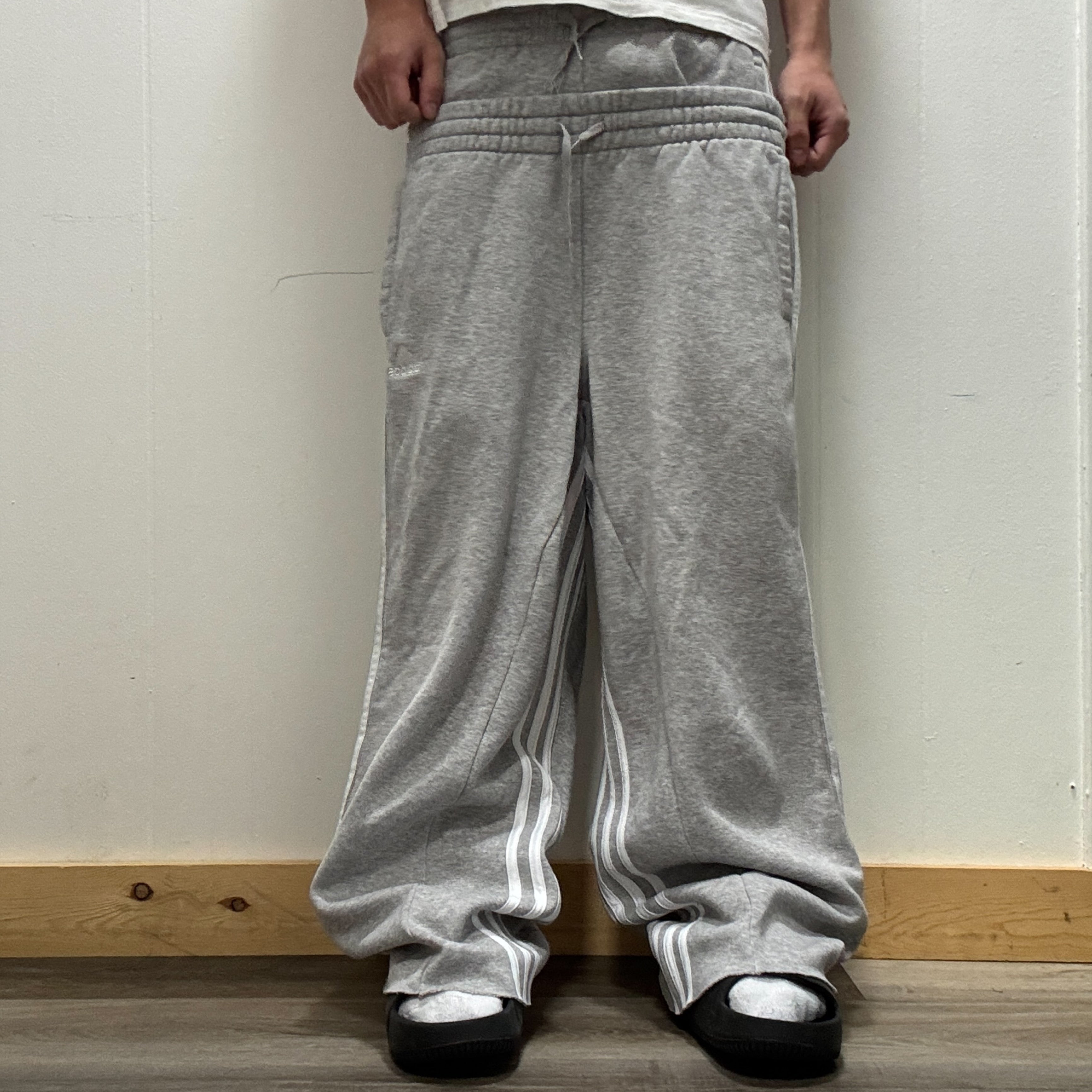 Grey Double Waisted Adidas Sweatpants (S)