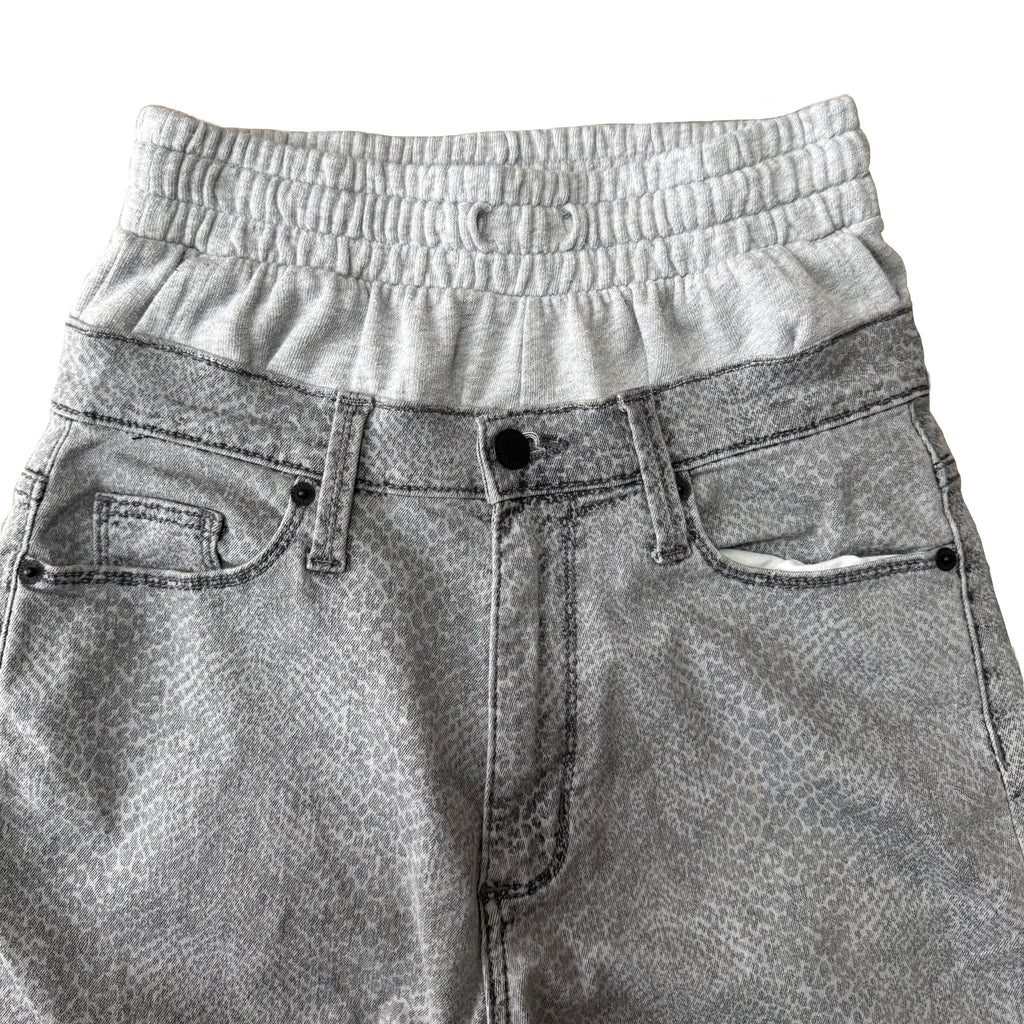 Grey Double Waisted Snakeskin Baggy Jeans (30x28)