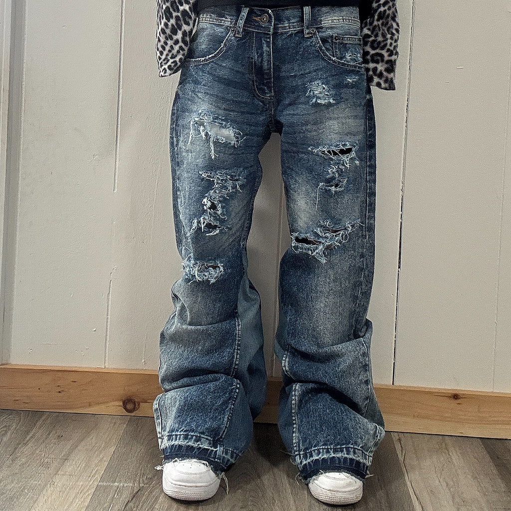 Super Faded Distressed Flare Jeans (30x31)
